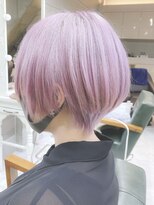 ひし形ショート　ホワイトピンク　ピンクベージュカラー