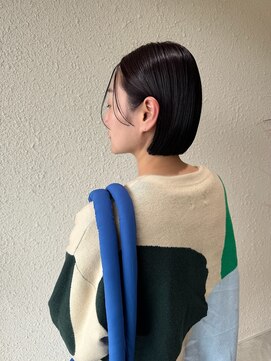 キュー(que) ミニボブ 薄めバング