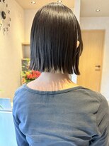 コンフィー(comfy)&nbsp;【mimura】切りっぱなしボブ　外はねボブ　ストレートボブ　草加