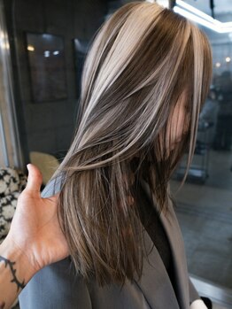 イェン(Yen.)の写真/幅広いデザイン性で、今の「東京」を感じるスタイルに。柔らかい質感で透明感のある理想の色味をご提供◇