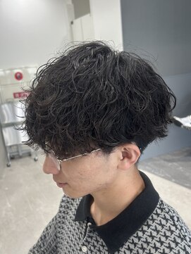 グロップ 町田(GLOP) 学生人気のメンズ波巻きパーマ