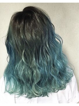 ヴァーブ(VAAB) グラデーション×ターコイズブルー