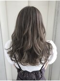 細めハイライト&アッシュベージュ♪