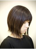 外ハネ＊ミディアムボブ