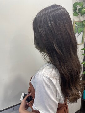 アイリー(AiRiy) 【AMI】大人ガーリーなランダムハイライト