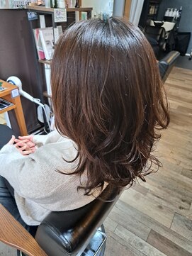 ピープス(PEEPS) 潤いレイヤーパーマ