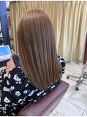 ミルクティーベージュ