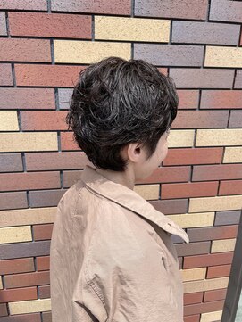 グラット(grAt) 【森】くせ毛を活かした大人ショート