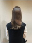 秋らしい大人ベージュ