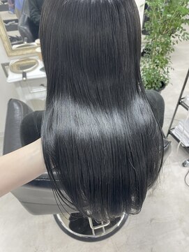 ヘアーサロン パウハナ(hair salon pauhana) ブルーブラック/鹿屋ロング/ロングスタイル/艶髪/アッシュカラー