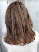 大人レイヤーカットワンカール巻きミディアムロング20代30代40代