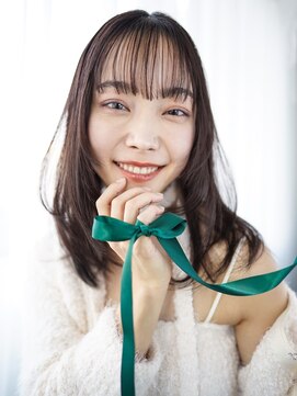 アルバム 銀座(ALBUM GINZA) 顔周りレイヤーロング美髪韓国ヘアおくれ毛_F20496