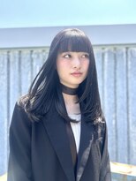 スリーヌーン(THREE noon)&nbsp;顔周りレイヤーカット