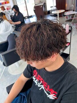 ディーボーイリタ 光の森(D-BOY Lita) 波巻きツイスパMIXパーマ