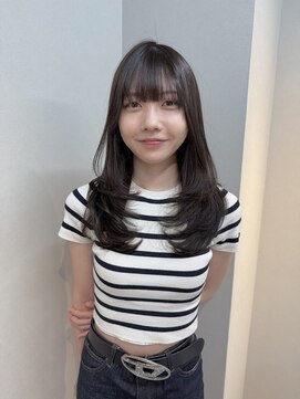 カルパ(calpa) レイヤーカット　グレージュカラー