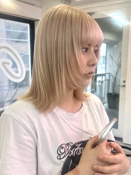 マジコ 下北沢東口店(Magico) ダブルカラーミルクティーピンクベージュカラーケアブリーチ韓国