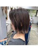 ラフな切りっぱなしボブ