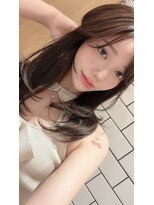 ラル 立川南口(lar)&nbsp;ゆうあ_黒髪小顔オリーブグレーココアベージュクラゲヘアー