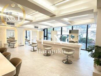 Fi-Ne 原宿 エクステ/ケアブリーチ/ダブルカラー/韓国 【フィーネ】