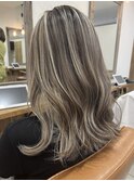 ハイライトホワイトベージュ