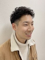 ディスイズバーバーセカンド(THIS IS BARBER 2nd)&nbsp;アップバング スキンフェード ツーブロック ツイストパーマ