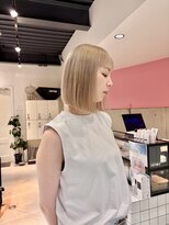 ニゲラ(Nigella) breach/beige color