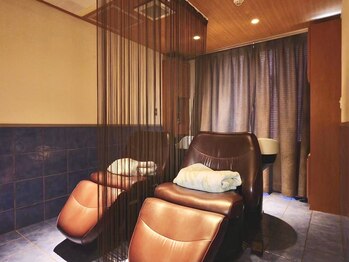 リスタバイネオリーブ 浅草(Re:sta by neolive)の写真/オージュア取り扱い店☆お悩みに合わせてご提案します♪完全個室のヘッドスパルームで至福のひとときを☆