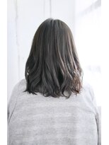 シュシュット(chouchoute)&nbsp;吉祥寺3分/モード3Ｄカラージグザグバング美髪ミニマムボブ/042