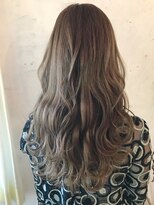 アドール(ADOR)&nbsp;グレーベージュカラー ADOR TSUYOSHI