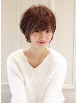 レウナ 外苑前(Reuna) 【３０代・４０代・５０代】大人の女性に人気の耳かけショート