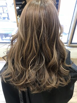 エルバッチャ 千代田町店 太田(Lbaccia) 大人系ロング　　（太田エリア）