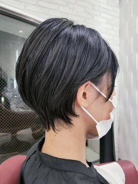 クオリス 赤塚店(QUALIS) 大人可愛い20代30代40代黒髪前下がりショートボブ丸みショート◎