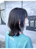 ミディアムウルフ+ネイビーブルーのインナーカラー