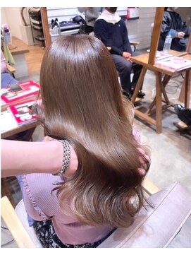 モアナバイヘッドライト 小田原店(Moana by HEADLIGHT) Moana【小田原】#ベージュブラウン#艶カラー#髪質改善