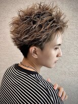 ロンド アンブル 四条烏丸(Lond ambre)&nbsp;【Lond ambre】萱原大幹　スパイキーショート/短髪/メンズカット