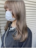 シルキーベージュ