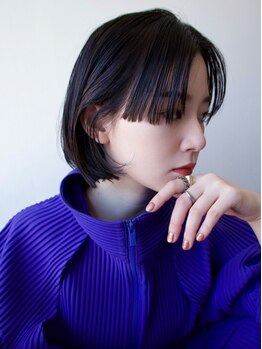 プラスヘアー(plus HAIR)の写真/基礎に基づいた、究極のベースカット。貴方の個性が光り輝く。