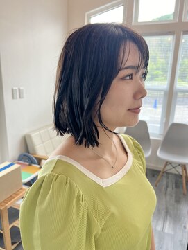 レポ(LEPO) 透明感ある暗髪カラー～切りっぱなしロブ