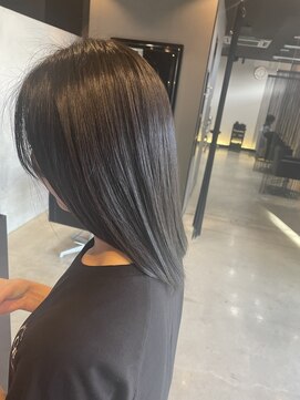 フィオーレ ヘアデザイン(FIORE hair design) アッシュグレージュ