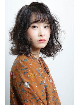 ラヴェ(LAWE.) 大人カジュアルウェーブ デジタルパーマ　ロブ　ふわミディ