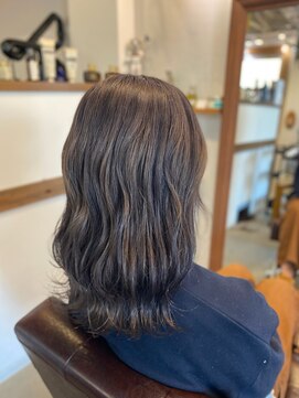 アイノベル(‘Inovel’) カット＋カラー＋oggiottoトリートメント