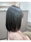 清楚系ダークトーンミディアム