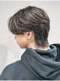 ツーブロック短髪モテるスーツ束感ニュアンスパーマ