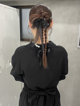 スウィープ(sweep) タイトアレンジ/カチモリヘア/ヘアセット/天神