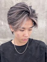 キング 楠葉店(K!ng)&nbsp;波巻きツイストスパイラルパーマ/フェザーパーマ/眉毛/メンズ