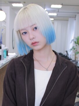 イル 大阪淀屋橋(i'll) ハイトーンぱっつんボブデザインカラー
