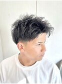 メンズビジネスショートツーブロック眉毛カット理容室爽やか