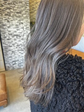 イスコ(ISCO) 透明度◎グレージュカラー