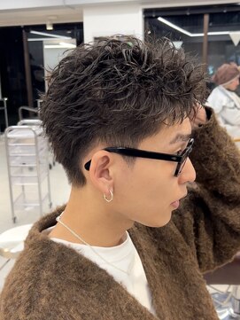 アンサー 渋谷(ANSWER) スパイキーショートツイストスパイラルパーマ短髪ツーブロック