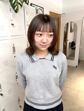 ミーナ バイ アーバン(Meena by urban.) 【Meenaハザマ】肩につく外ハネくびれヘア×顔周りレイヤー